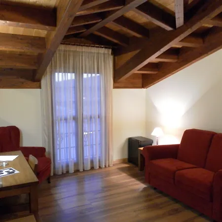 Hotel Rio Riaza Milagros