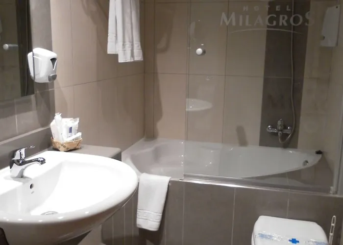 Rio Riaza Hotel Milagros